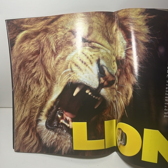 Ringling Bros Barnum & Bailey vintage Special Souvenir Edition book - Picture 3 of 6